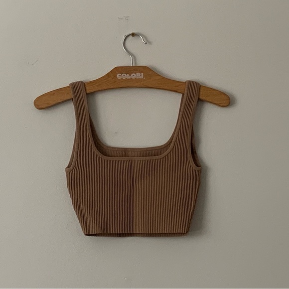 Babaton Sculpt knit crop top - Picture 2 of 7